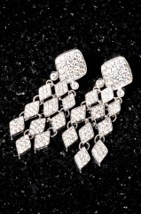 Diamond ear rings by Future Fashionista