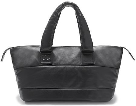 Chanel Quilted Lambskin Medium Zipped Tote