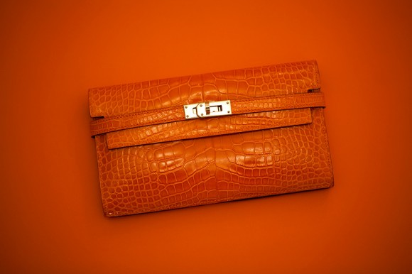 Hermes Kelly Wallet in Orange Alligator - Master Of Disguise