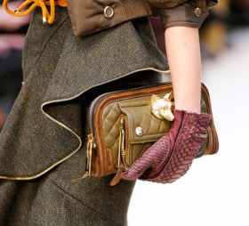 Burberry Prorsum Fall 2012 Handbags (24) Fashion Week Handbags: Burberry Prorsum Fall 2012 Burberry 25 280x254