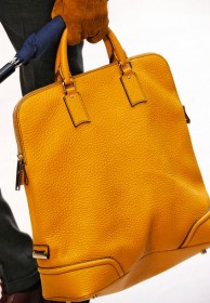 Burberry Prorsum Fall 2012 Handbags (30) Fashion Week Handbags: Burberry Prorsum Fall 2012 Burberry 31 194x280