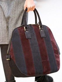 Burberry Prorsum Fall 2012 Handbags (6) Fashion Week Handbags: Burberry Prorsum Fall 2012 Burberry 6 212x280