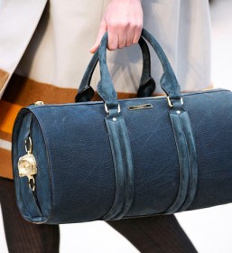 Burberry Prorsum Fall 2012 Handbags (8) Fashion Week Handbags: Burberry Prorsum Fall 2012 Burberry 8 257x280