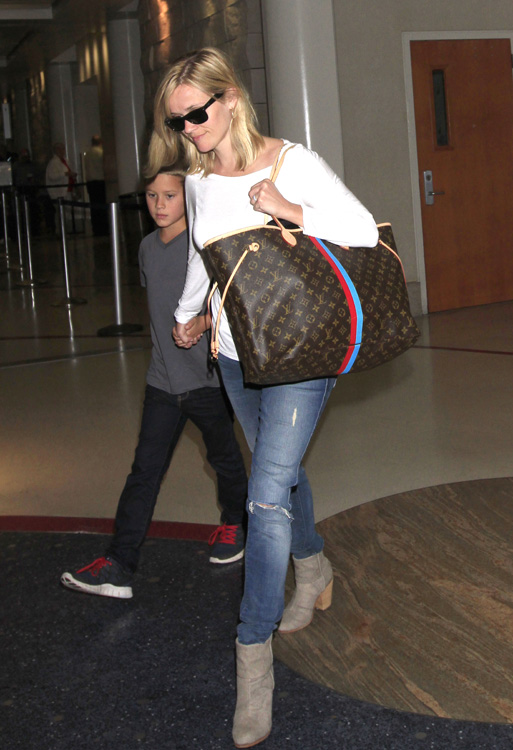 Celebrities and Louis Vuitton Luggage 1