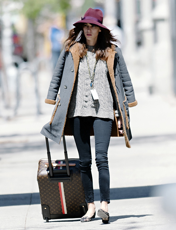 Don&#39;t Leave Home Without It: Celebrities and Their Louis Vuitton Luggage - PurseBlog