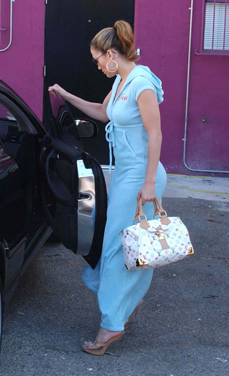 Jennifer lopez hobo bag outlet