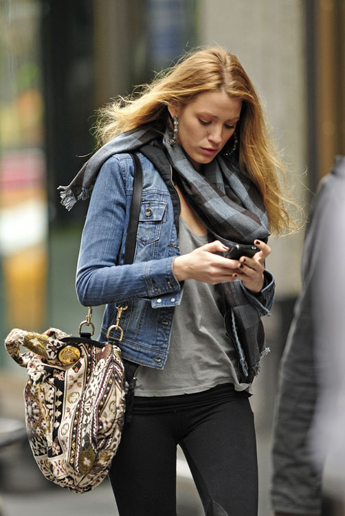 Blake lively chanel 2025 bag