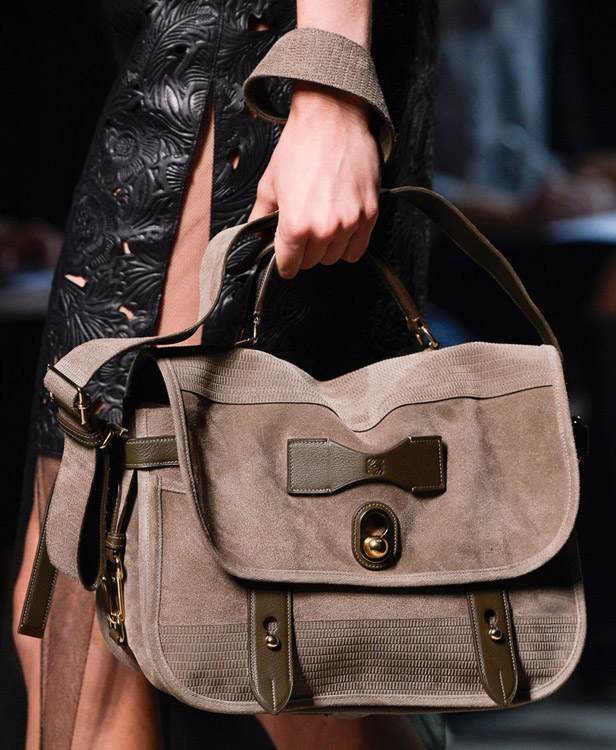 LOEWE ロエベ カフス Fashion Week Handbags: Loewe Spring 2013 - PurseBlog