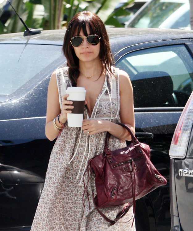 Nicole richie balenciaga deals