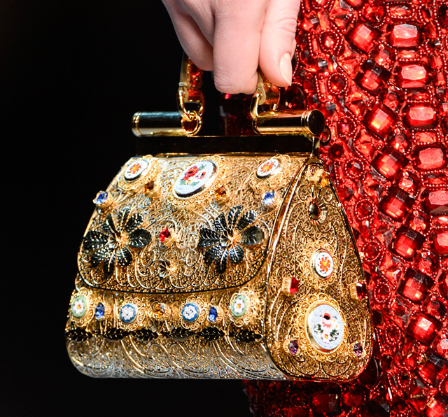 Dolce & Gabbana Fall 2013 Handbags (20)