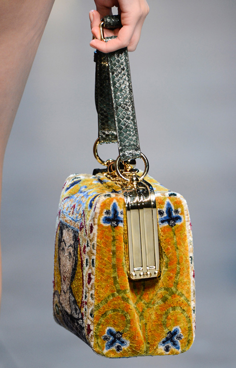 Dolce & Gabbana Fall 2013 Handbags (1)