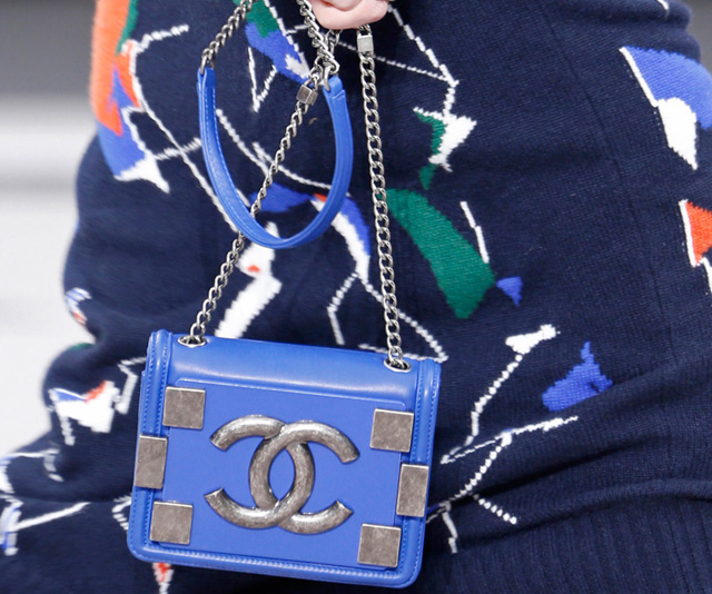 Chanel Fall 2013 Runway Handbags (16)