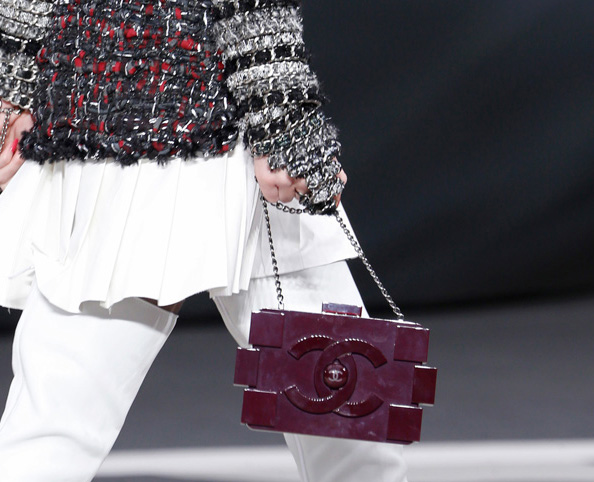 Chanel Fall 2013 Runway Handbags (34)