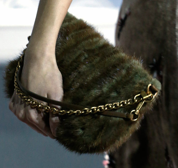 Louis Vuitton Fall 2013 Handbags (28)