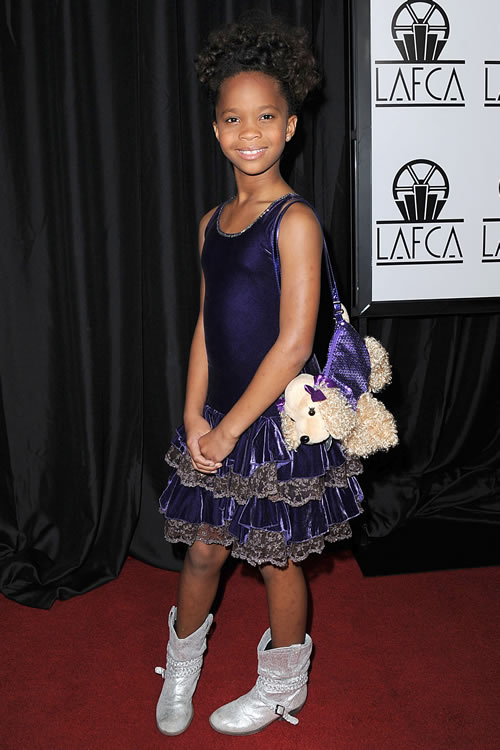 Quvenzhane Wallis Puppy Purse 13