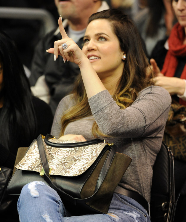 The Many Bags of Celebrity Basketball Fans (52)
