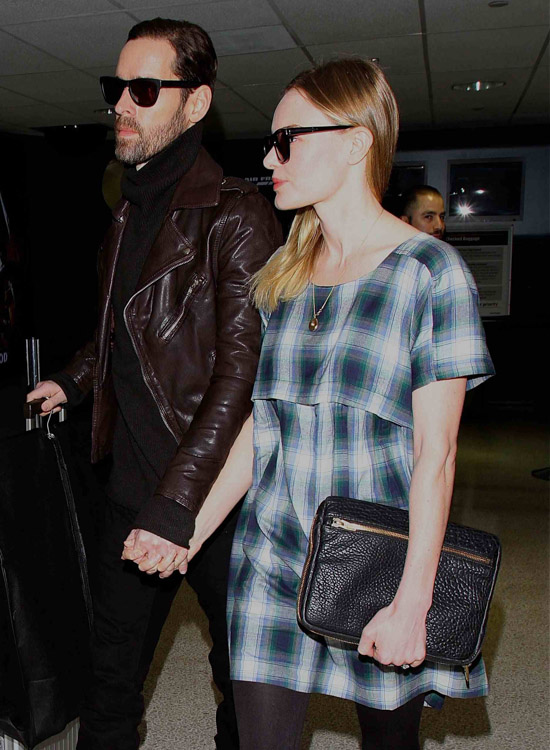 The Many Bags of Kate Bosworth (33)