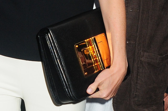 Gwyneth Paltrow carries a Tom Ford Natalia Bag in NYC (2)