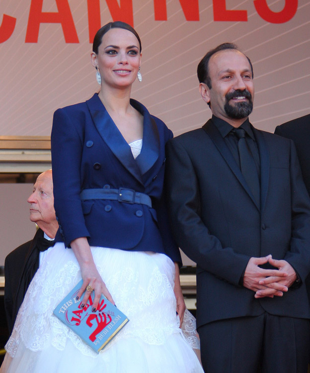 The Many Bags of the Cannes Film Festival Attendees-5