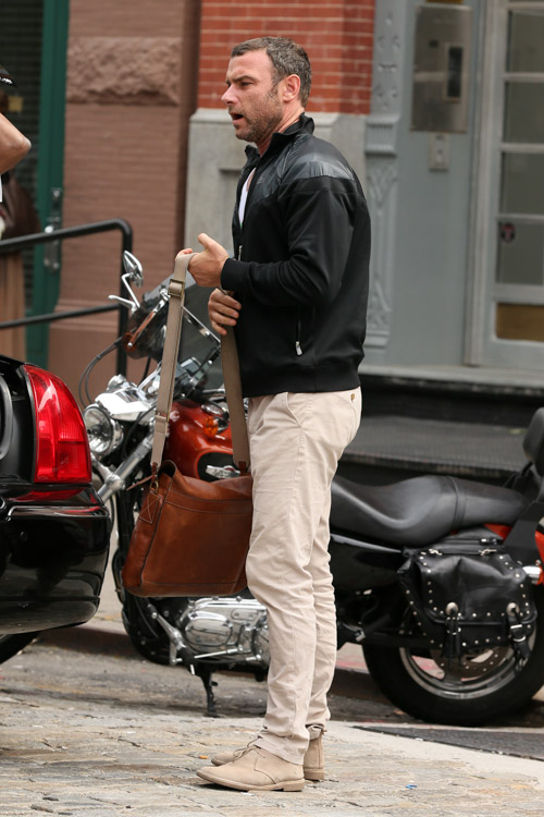 Liev Schreiber carries a Mulberry Brynmore Messenger Bag in NYC (1)