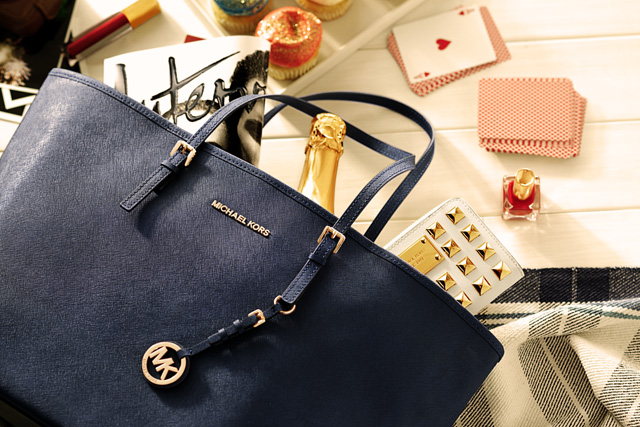 Michael Kors: Whats In Your Kors? (4)