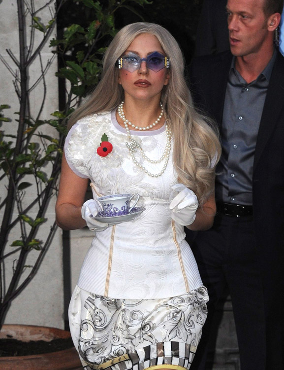 The Many Bags of Lady Gaga (10)