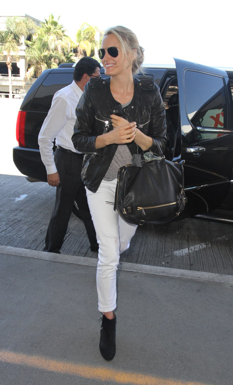 Taylor Schilling carries a black Botkier bag in LA (1)