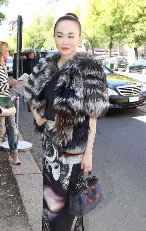 The Many Bags of Celebs at Milan Fashion Week (5)