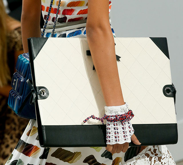 Chanel Spring 2014 Handbags (16)
