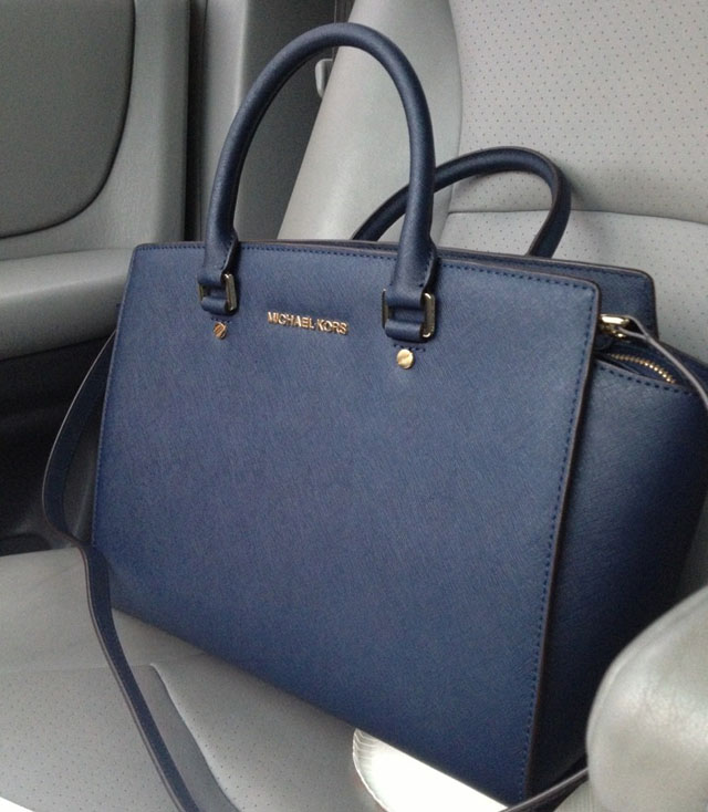 michael kors bags navy blue