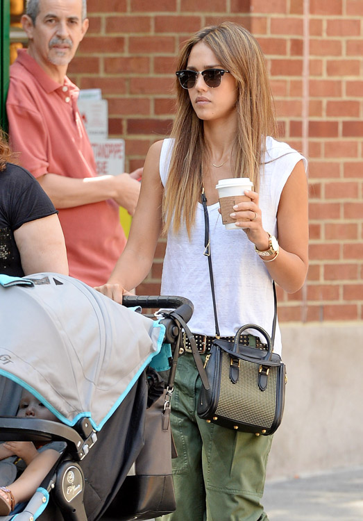 The Many Bags of Jessica Alba, Part Two (45)