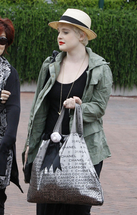 The Many Bags of Kelly Osbourne 28