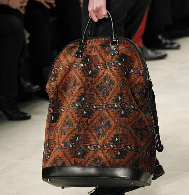 Burberry Fall 2014 Runway Bags 10