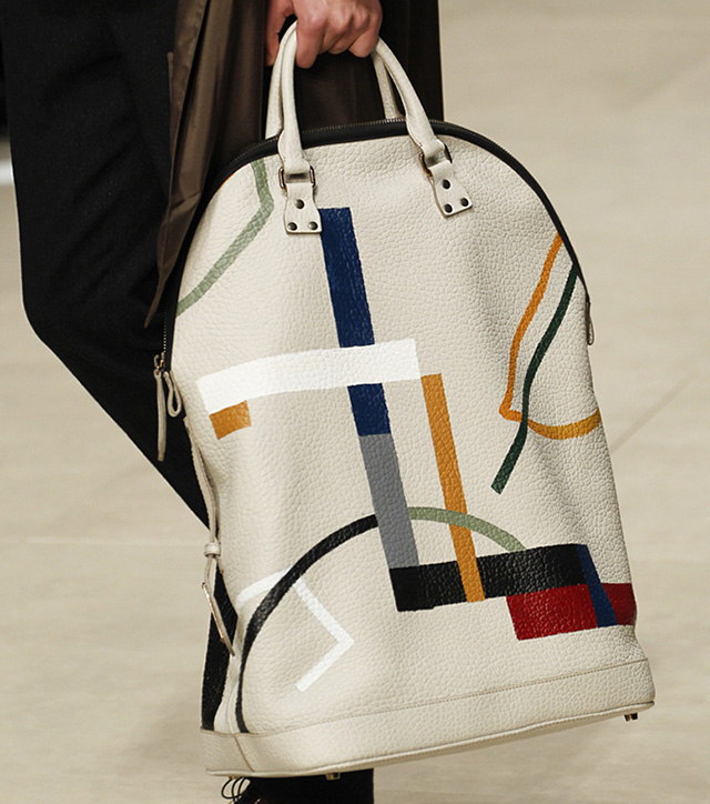 Burberry Fall 2014 Runway Bags 17