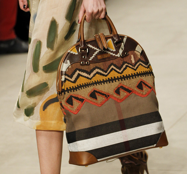 Burberry Fall 2014 Runway Bags 19