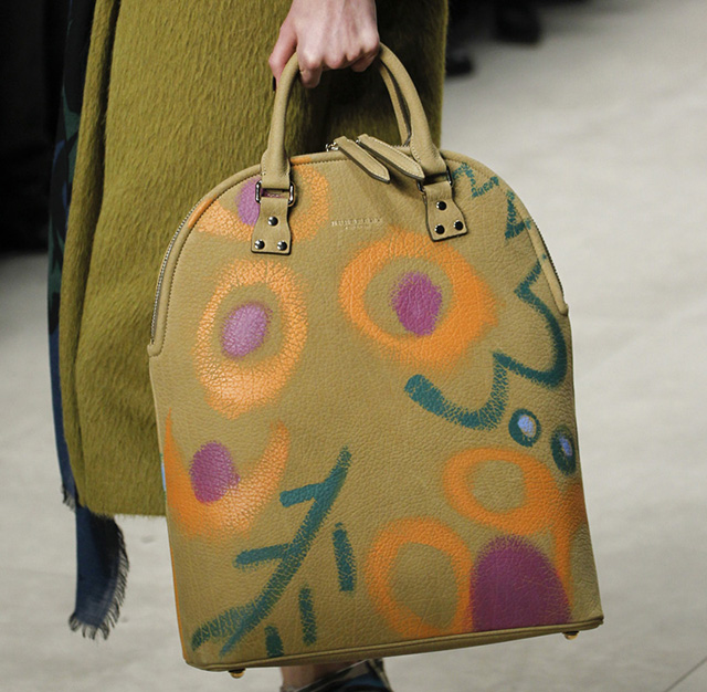 Burberry Fall 2014 Runway Bags 23