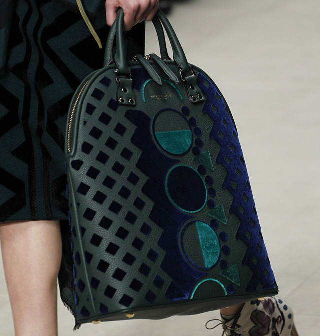 Burberry Fall 2014 Runway Bags 4