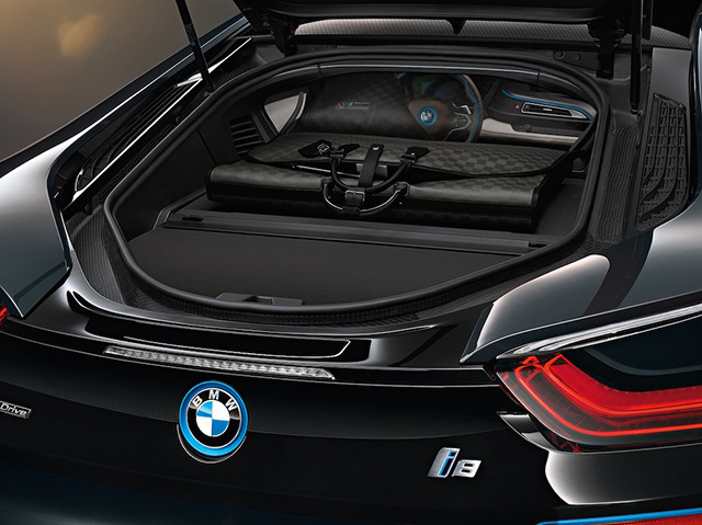 Louis Vuitton x BMW i8 Carbon Fiber Luggage 5