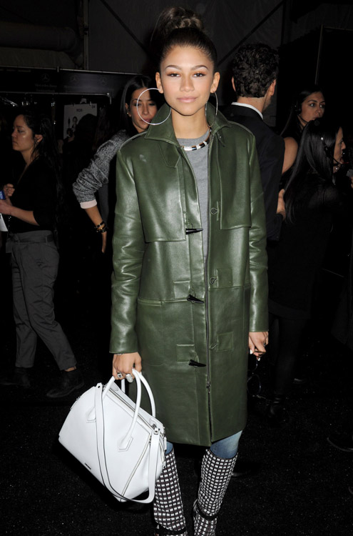 New York Fashion Week Fall 2014 Celebrity Handbags-16