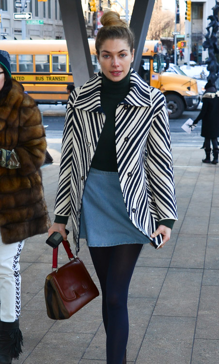 New York Fashion Week Fall 2014 Celebrity Handbags-43