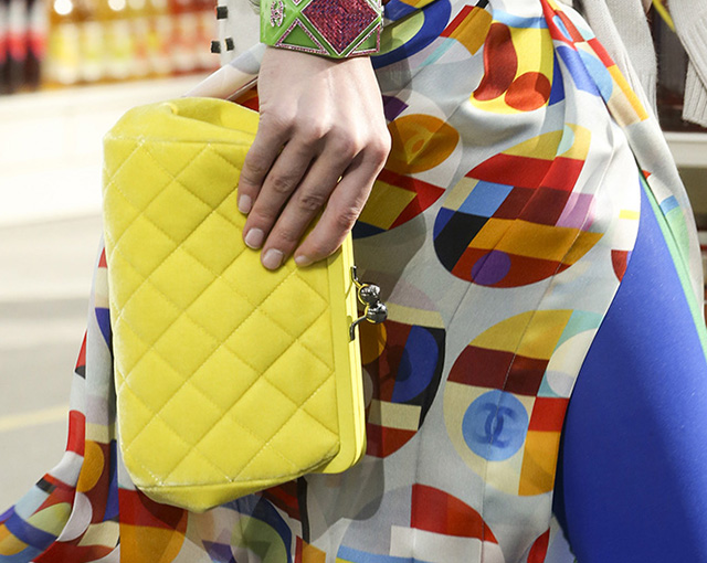 Chanel Fall 2014 Handbags 14