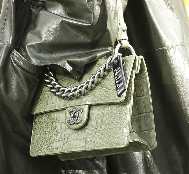 Chanel Fall 2014 Handbags 20