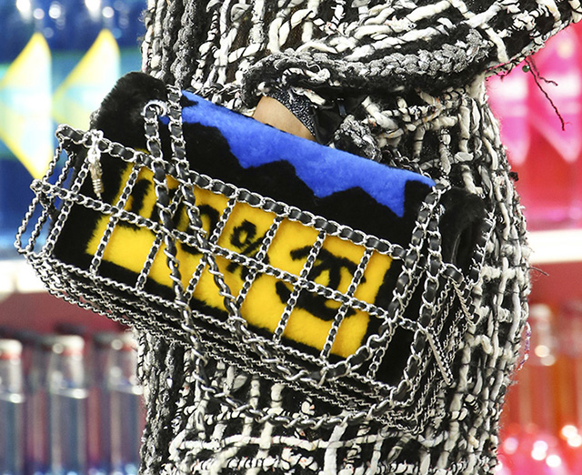 Chanel Fall 2014 Handbags 30