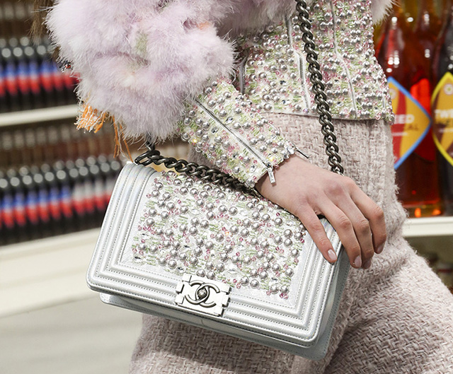 Chanel Fall 2014 Handbags 5