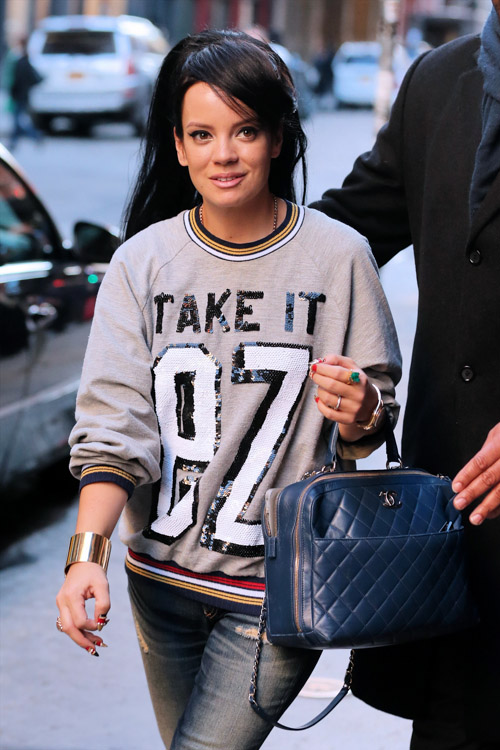 Lily Allen Chanel Bowling Bag-3