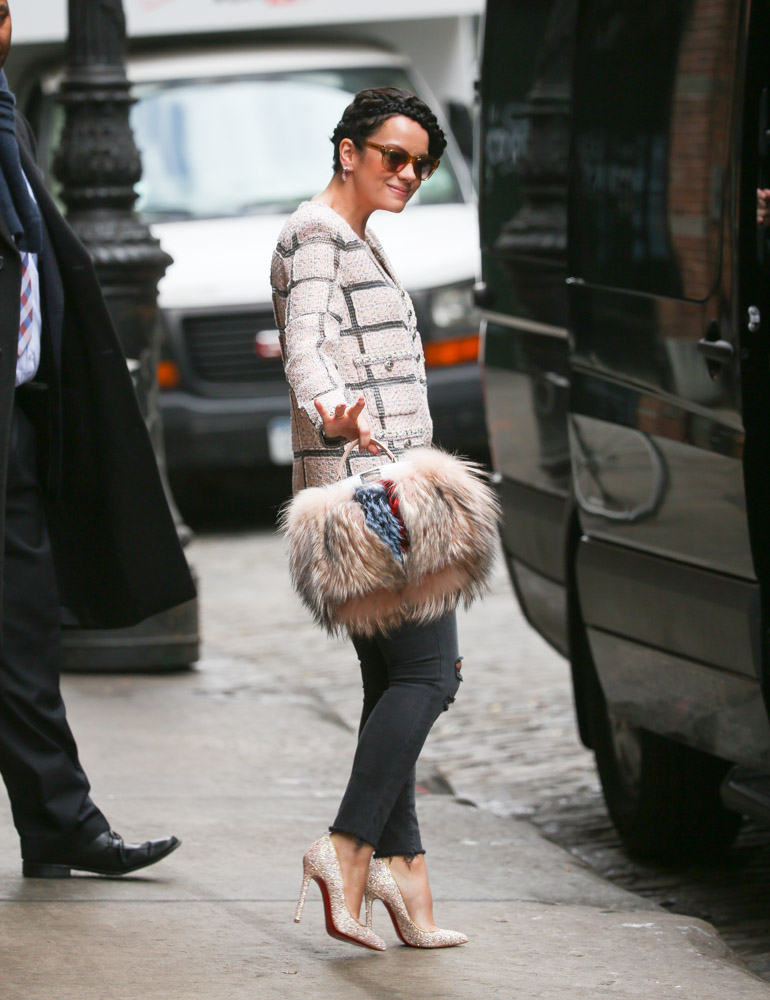 Lily Allen Fendi Fur Peekaboo Bag-2