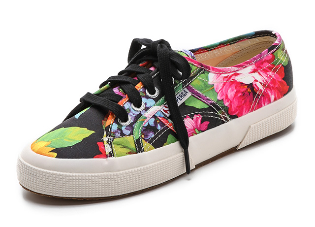 Superga hawaiian hotsell floral sneakers