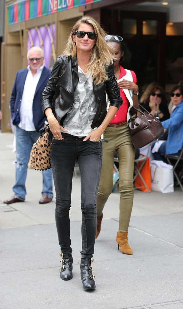 Gisele Bundchen seen leaving Nello and walking about Central Park East in NYC