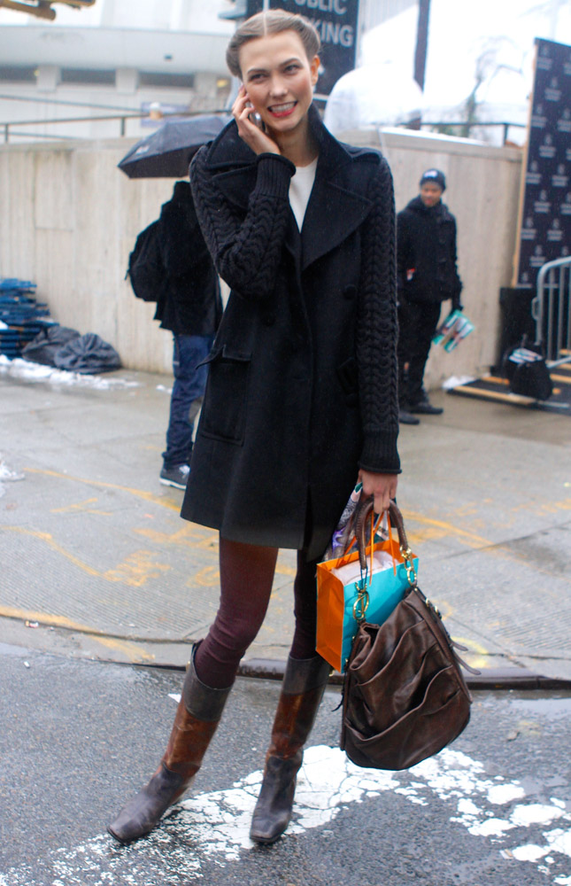 The Many Bags of Karlie Kloss-1