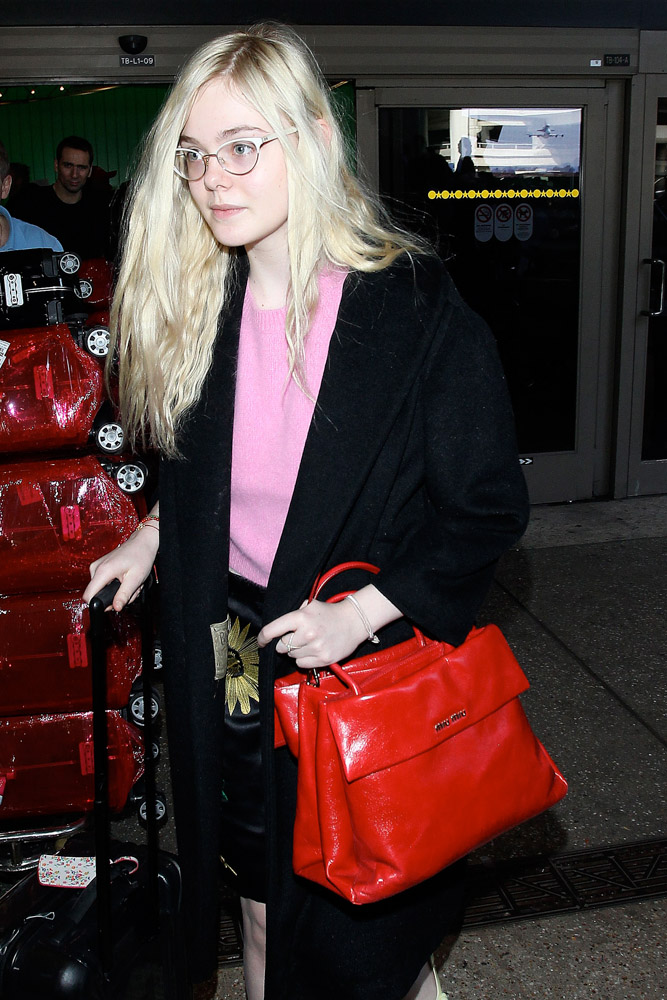 The Many Bags of Dakota and Elle Fanning-26